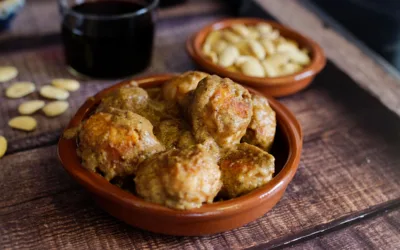 Chicken Meatballs with Almond Sauce – Albóndigas de Pollo en Salsa de Almendras