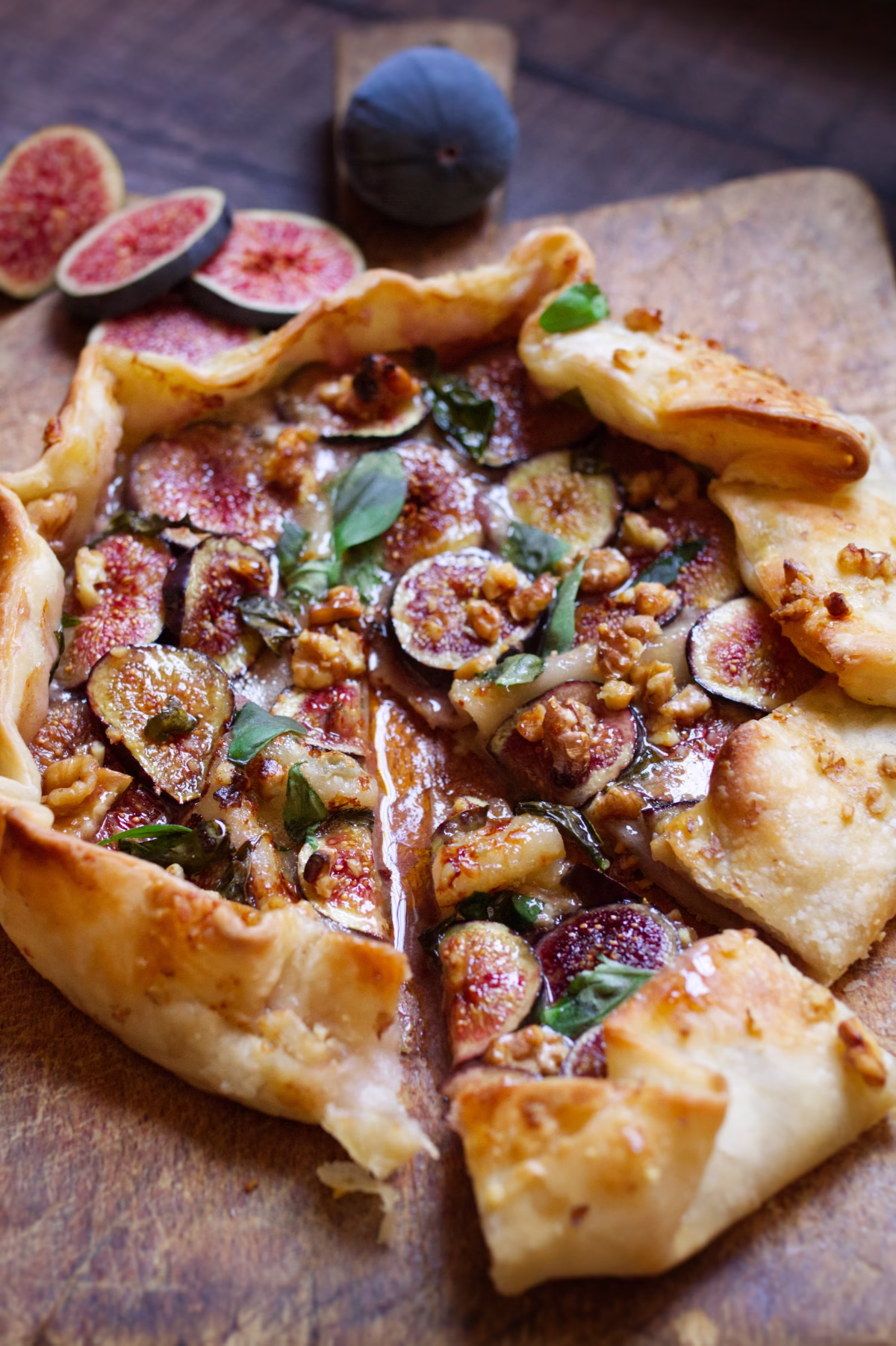A gorgonzola fig and walnut tart