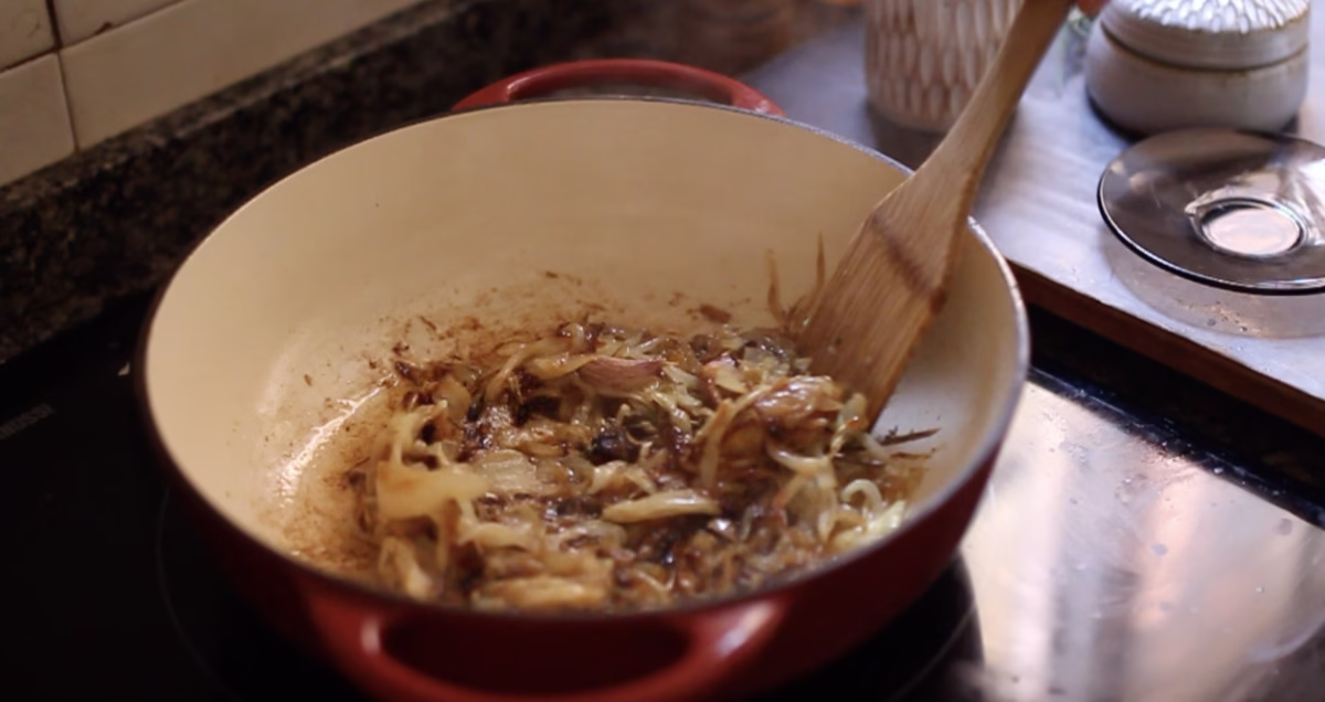 A pan of caramelized onions