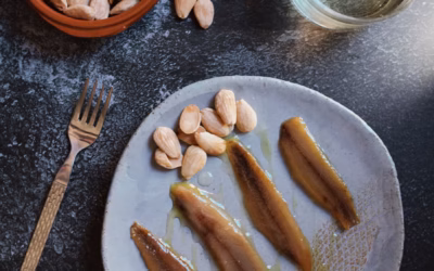 30-Second Andaluz Tapas Recipe – Smoked Sardine Fillets with Toasted Almonds