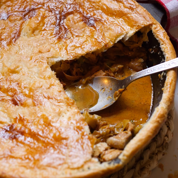 Chicken leek and serrano ham pie